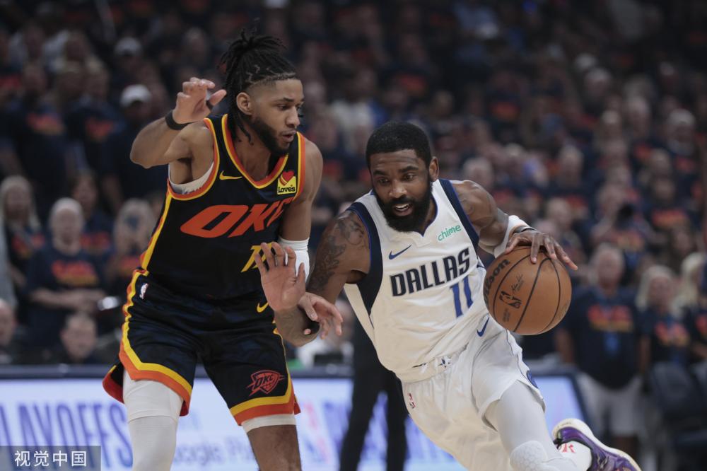 台上五彩斑 台上五彩斑