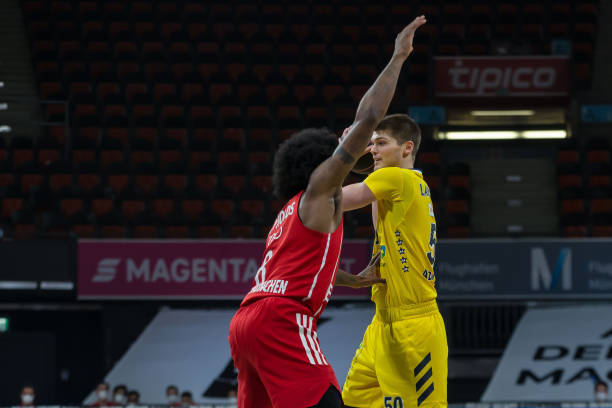 在短短的几 在短短的几