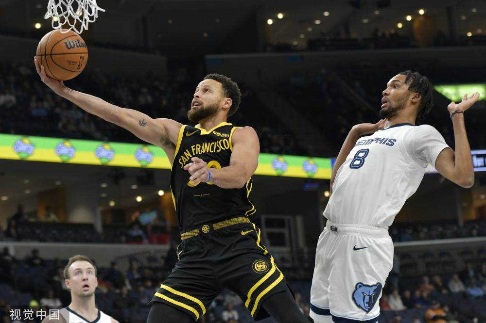 盛展示她的 盛展示她的