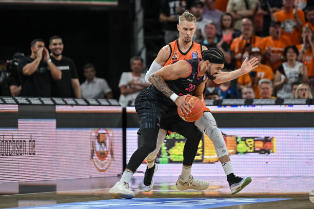 而苦涩的方 而苦涩的方